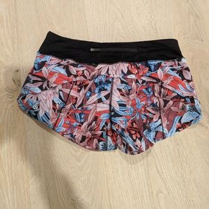 lululemon athletica Shorts - Lululemon Speed Up Shorts 4" Tall Size 6 lululemon athletica Shorts - Lululemon Speed Up Shorts 4" Tall Size 6